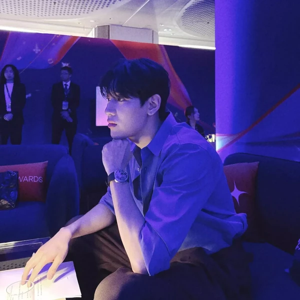 Today's Most Loved Bambam (GOT7)