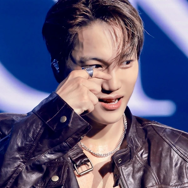 Foto Populer Penuh Cinta untuk Kai (EXO)