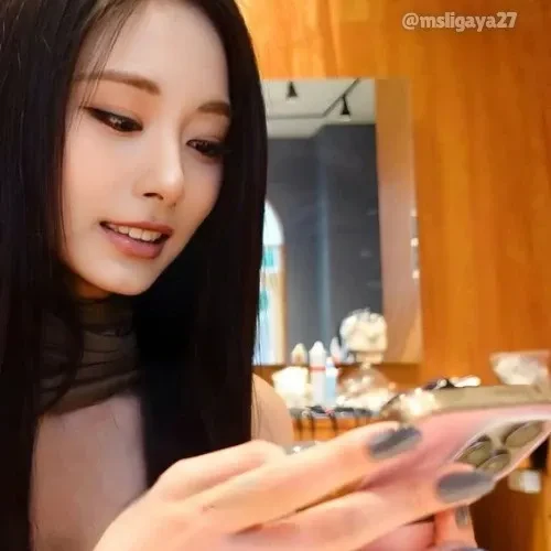 Momen Terbaik Tzuyu (TWICE) Pilihan Penggemar