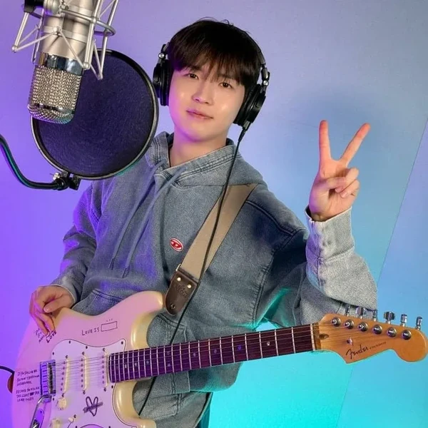Most popular banner post of Kim Jaehwan in the community