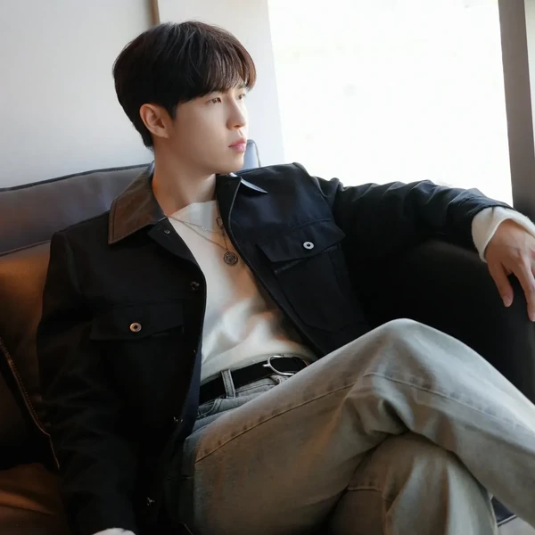 Most popular banner post of Kim Jaehwan in the community