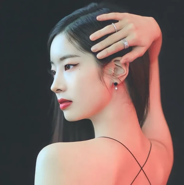 Foto Populer Penuh Cinta untuk TWICE