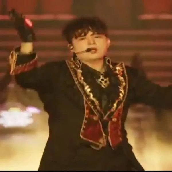 Today's Most Loved Shindong (Super Junior)