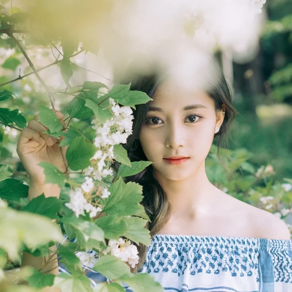 Penampilan Tzuyu (TWICE) yang Paling Dicintai Hari Ini
