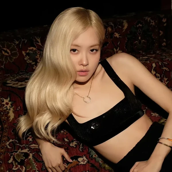 오늘 가장 사랑받은 로제 (BLACKPINK)의 모습