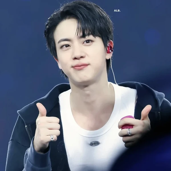 진 (방탄소년단) 팬심 가득한 인기 사진