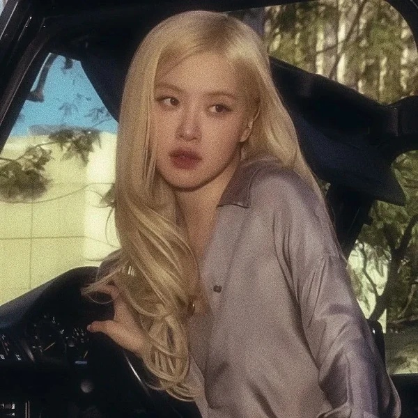 로제 (BLACKPINK) 팬심 가득한 인기 사진