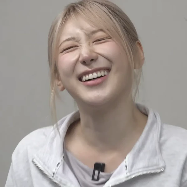 이채연 팬심 가득한 인기 사진