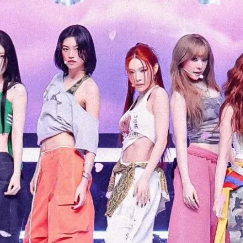 Top Photo Full of I.O.I Love