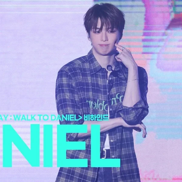 No.1 banner post of Kang Daniel created by fans