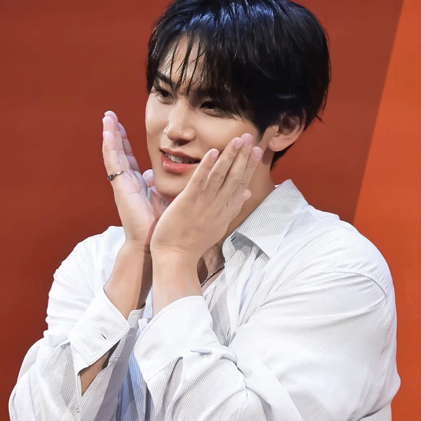 Top Photo Full of Mingyu (SEVENTEEN) Love