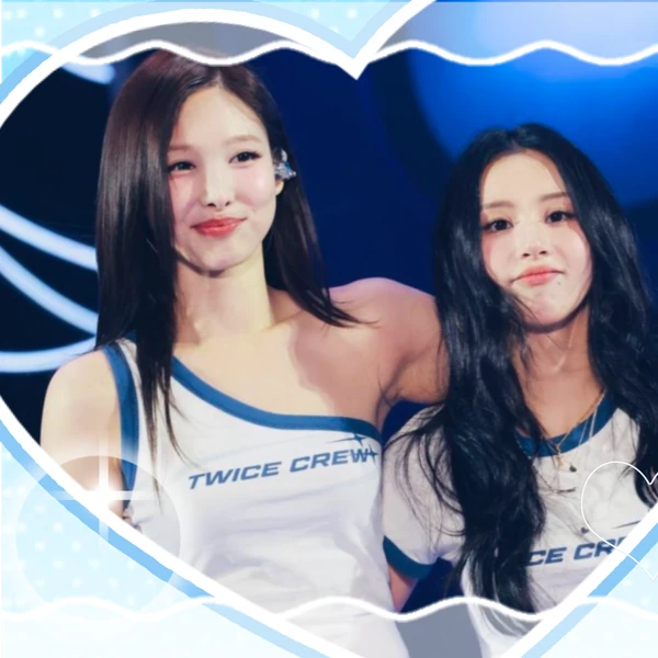 Today's Most Loved Nayeon (TWICE)