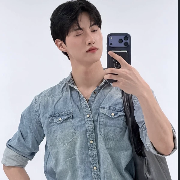 Best moment chosen by Yeoone (PENTAGON) fandom