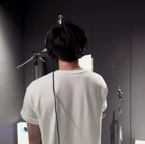 오늘 가장 사랑받은 태현 (투모로우바이투게더)의 모습