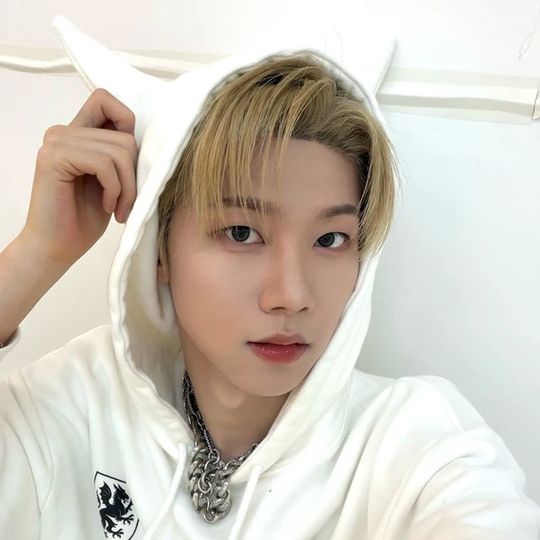 Today's Most Loved Hyunwoo (Xikers)