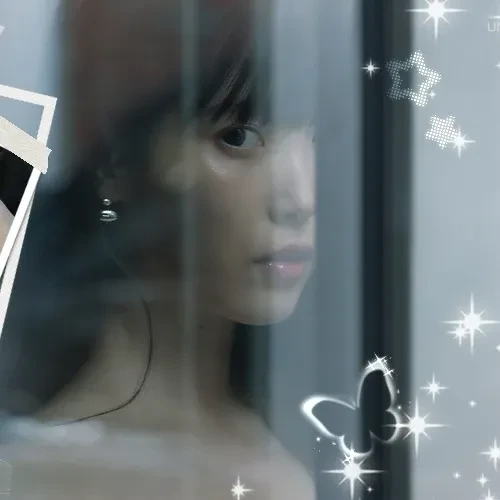 Foto Populer Penuh Cinta untuk IU