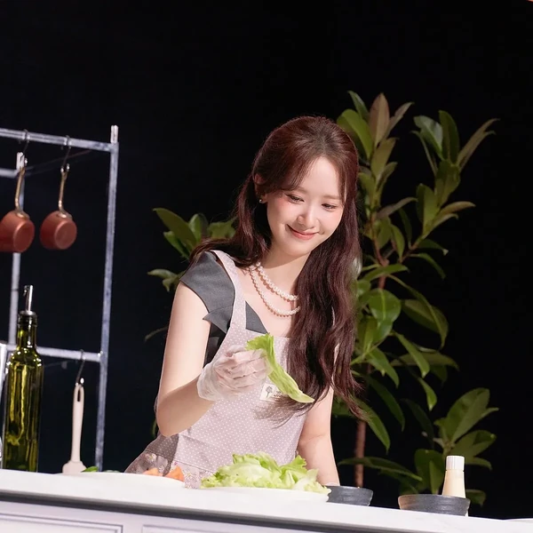 Signature photo of 윤아 (소녀시대) capturing their charm