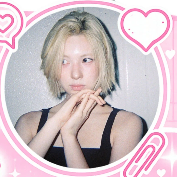 Top Photo Full of BAE (NMIXX) Love