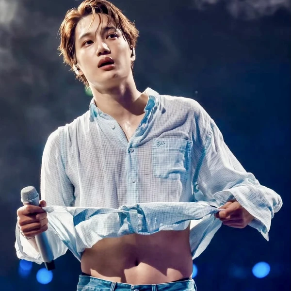 Penampilan Kai (EXO) yang Paling Dicintai Hari Ini