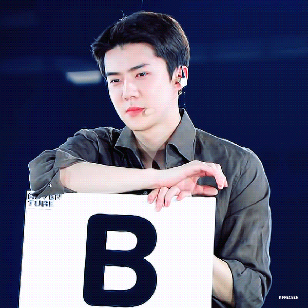 오늘 가장 사랑받은 세훈 (EXO)의 모습