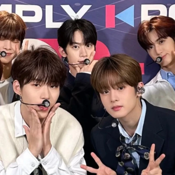 Fans' Pick: Best Moment of YOUNITE