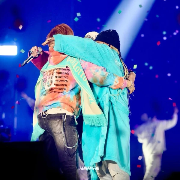 Today's Most Loved BIGBANG
