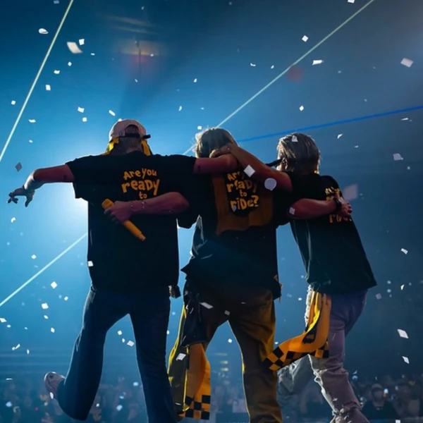 Today's Most Loved BIGBANG