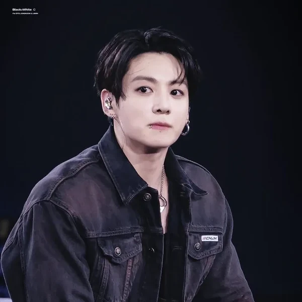 오늘 가장 사랑받은 정국 (방탄소년단)의 모습