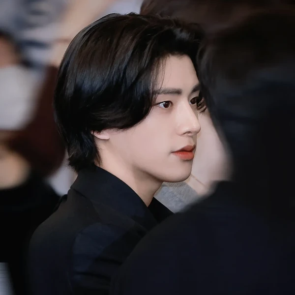 Popular profile image of Jake (ENHYPEN) selected by votes
