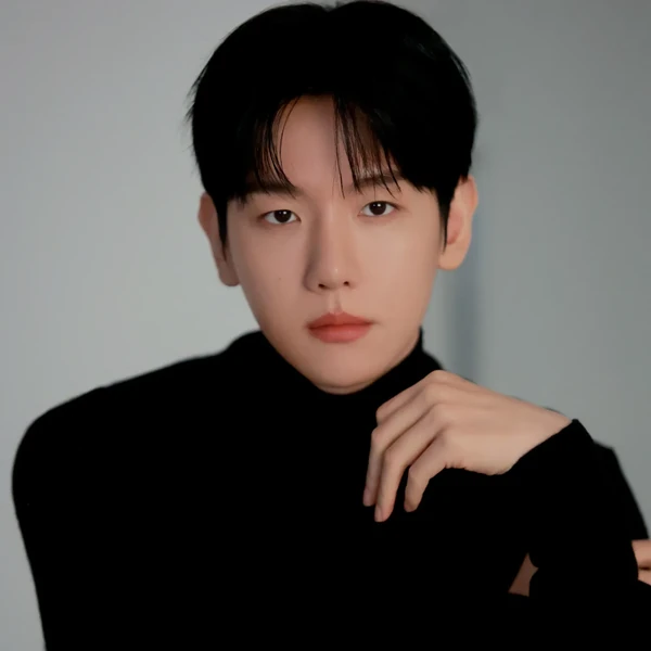 오늘 가장 사랑받은 백현 (EXO)의 모습
