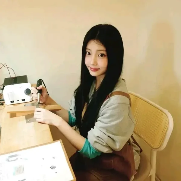 Today's Most Loved Wonhee (ILLIT)