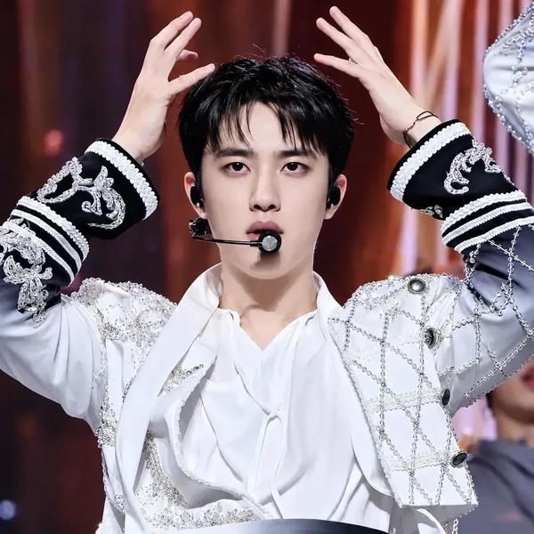 디오 (EXO) 팬심 가득한 인기 사진