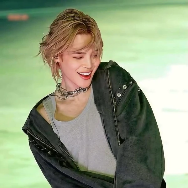 Foto Populer Penuh Cinta untuk Jimin (BTS)
