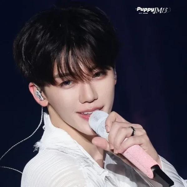 Foto Populer Penuh Cinta untuk NCT
