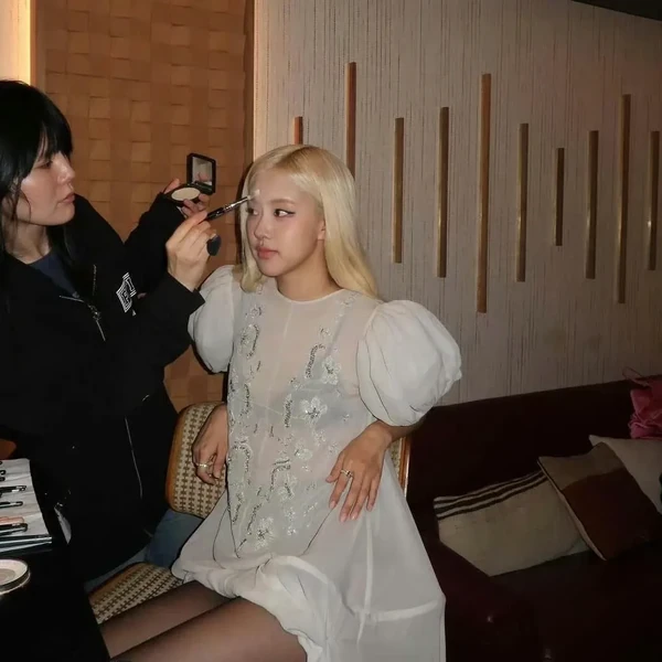 로제 (BLACKPINK) 팬심 가득한 인기 사진