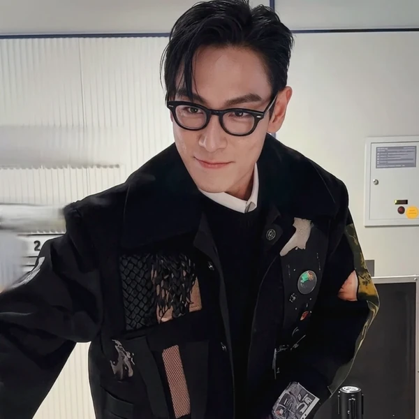 Top Photo Full of T.O.P Love