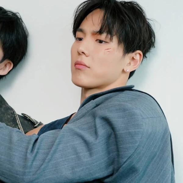 充滿粉絲愛意的Shownu (MONSTA X)人氣照片