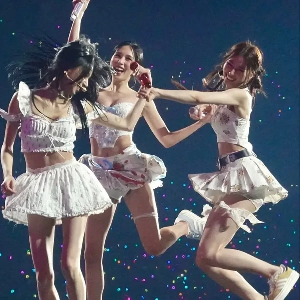 ファンが選んだTWICE最高の瞬間