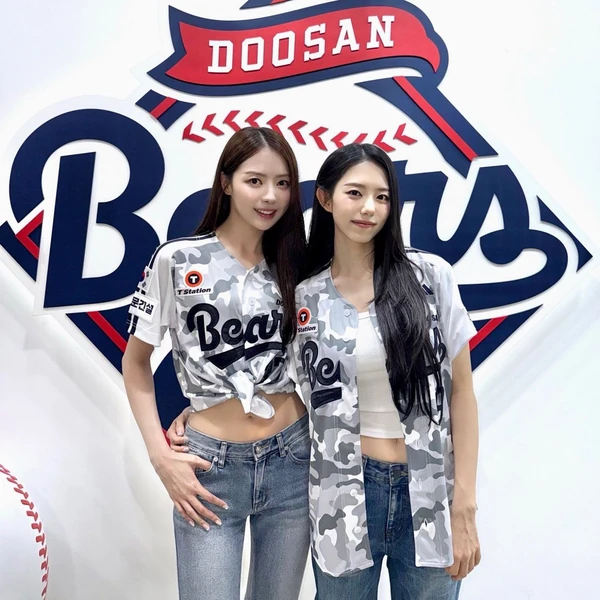 Popular profile image of I.O.I selected by votes