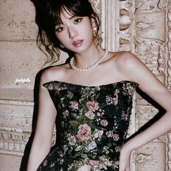 Today's Most Loved Jisoo (BLACKPINK)