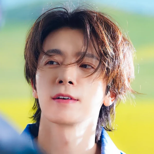Foto Populer Penuh Cinta untuk Donghae (Super Junior)
