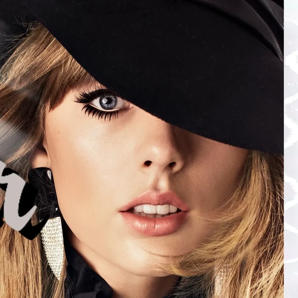 Top Photo Full of Taylor Swift Love