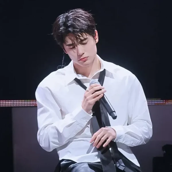 Today's Most Loved Jaehyun (NCT 127)
