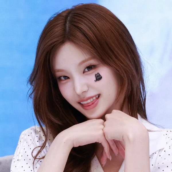 Momen Terbaik Yeji (ITZY) Pilihan Penggemar