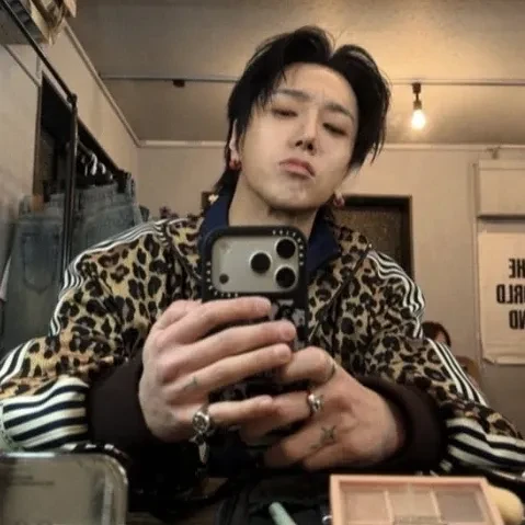 Signature photo of Yesung (Super Junior) capturing their charm