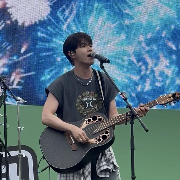 오늘 가장 사랑받은 김재환의 모습