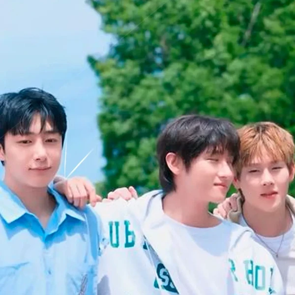 Foto Populer Penuh Cinta untuk MONSTA X