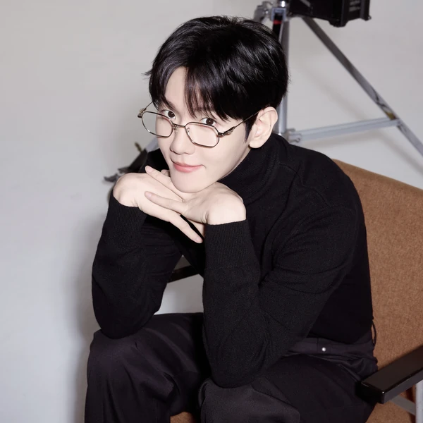 오늘 가장 사랑받은 백현 (EXO)의 모습