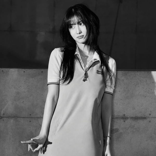 Today's Most Loved Momo (TWICE)