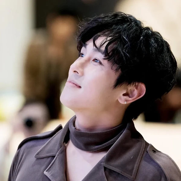 Fans' Pick: Best Moment of Kim Dongwan (SHINHWA)